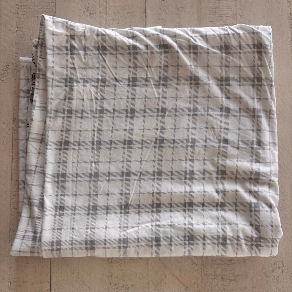 Magnetic Me Modal Plaid Swaddle Blanket NWOT Silky Soft Lightweight